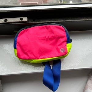 Lululemon Belt Bag Neon